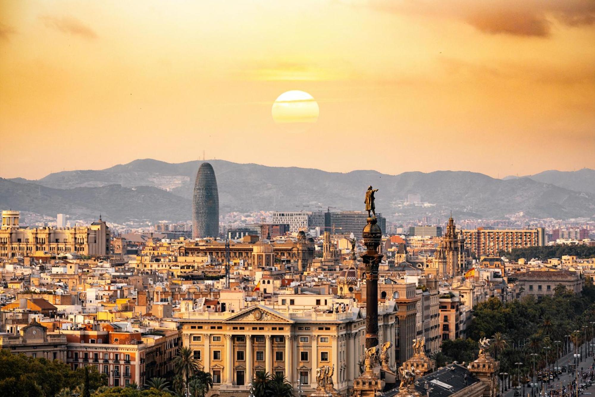 Barcelona Fira & Camp Nou Stadium L’Hospitalet de Llobregat Exterior foto